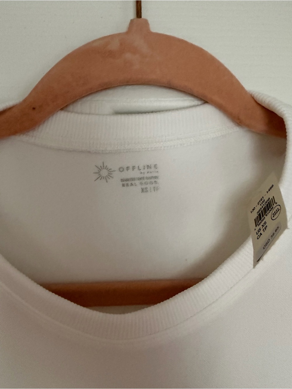 Women's White Ribbed Crop Tee - Casual Crew Neck - Picture 2 of 5
